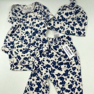 Old Navy Baby Girl 3-6 mos Blue Floral Bodysuit Pants Beanie Hat 3-pc Outfit NEW